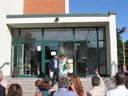 Gli sposi all'uscita dal Municipio